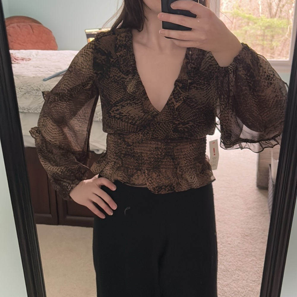 New Bardot long sleeve cropped shirt